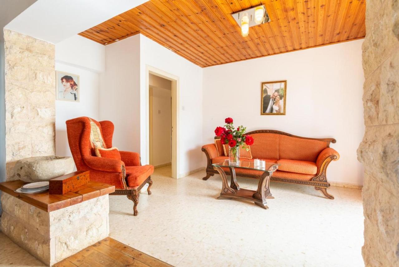 Villa Constantinos Kato Yialia 外观 照片
